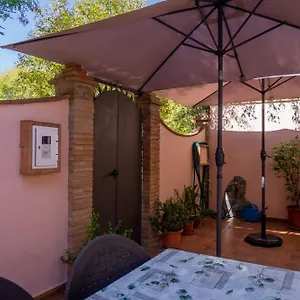 https://beautiful-malaga-house-holidays.hotelsinnerja.org